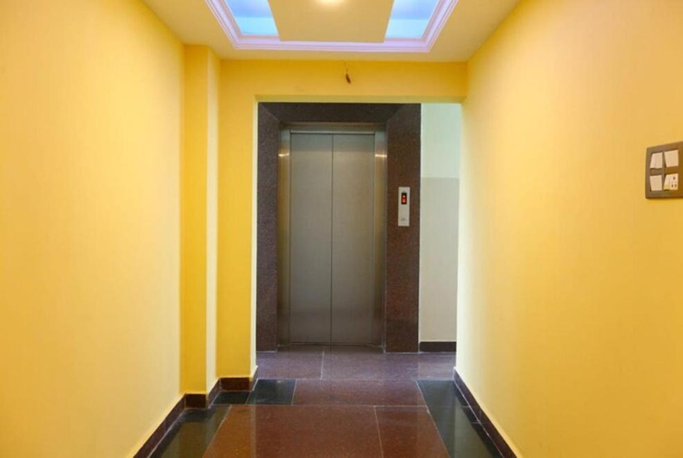 Hotel Titanium Tower Ченнаи Экстерьер фото